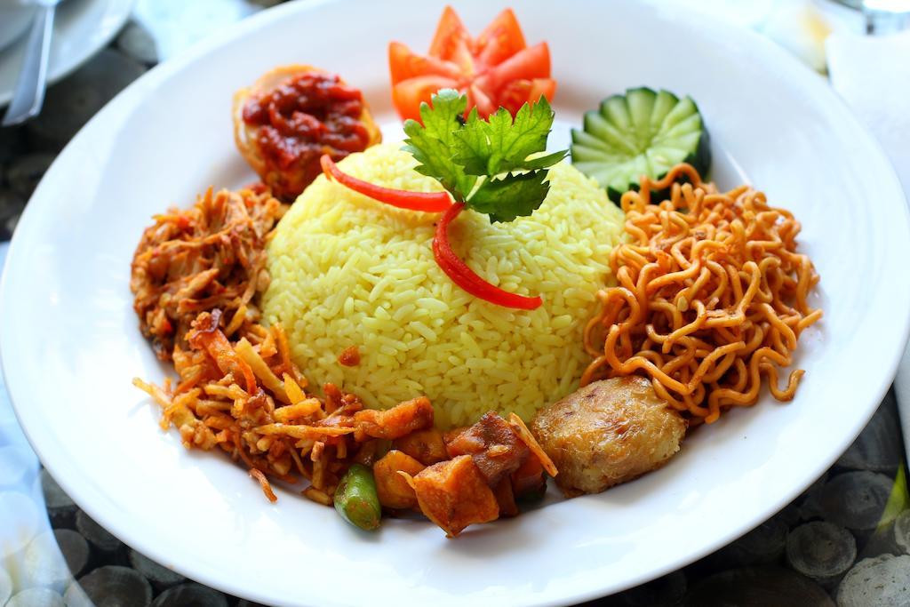 Praja Hotel Denpasar Eksteriør billede