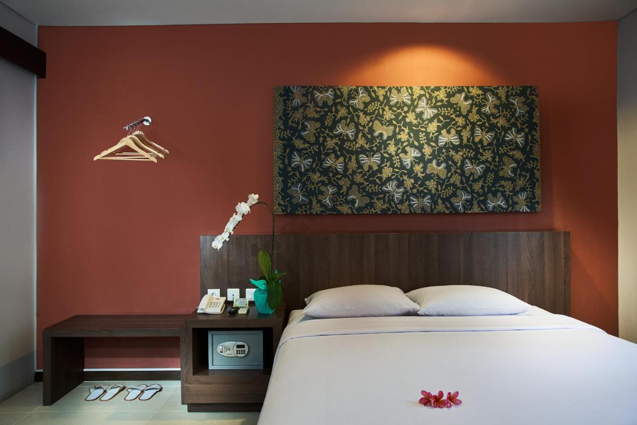 Praja Hotel Denpasar Eksteriør billede